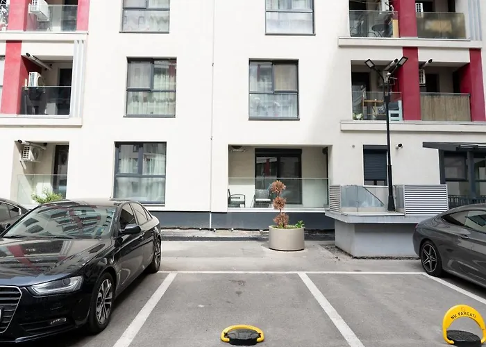 Soni Exclusive Plaza With Private Parking & Self Check-in * 부쿠레슈티