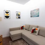 Soni Exclusive Plaza With Private Parking & Self Check-in Apartman *