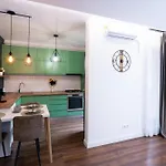 Soni Exclusive Plaza With Private Parking & Self Check-in Bukarest
